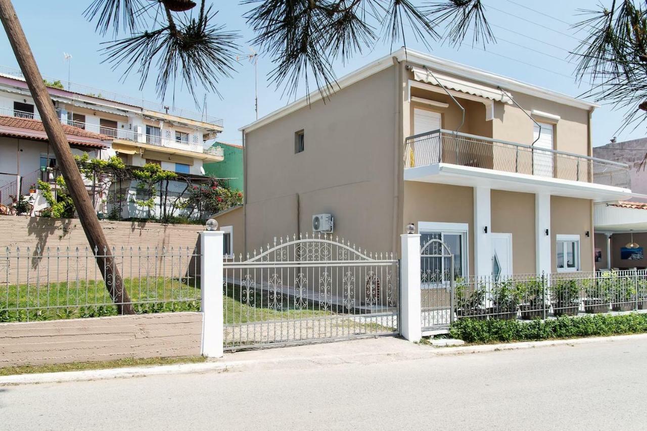 Villa Alexandra Nea Iraklia Exterior foto